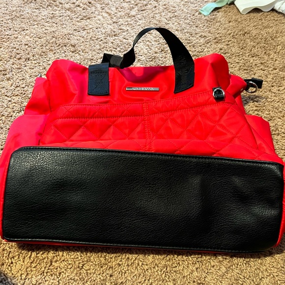 Steve Madden Diaper/Weekender Bag - Picture 3 of 7
